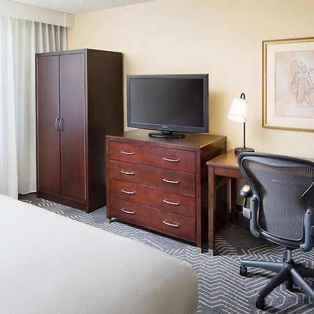 Doubletree By Hilton Los Angeles/קומרס מראה חיצוני תמונה