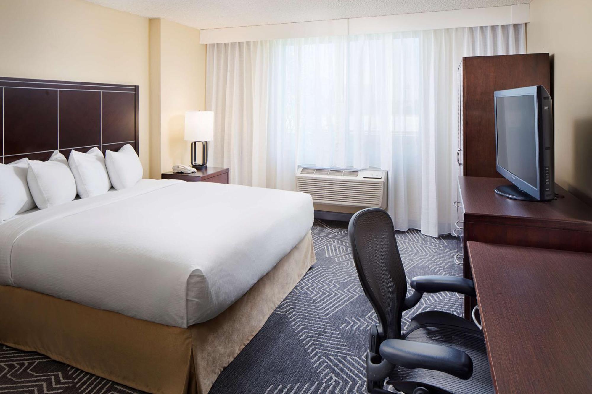 Doubletree By Hilton Los Angeles/קומרס מראה חיצוני תמונה