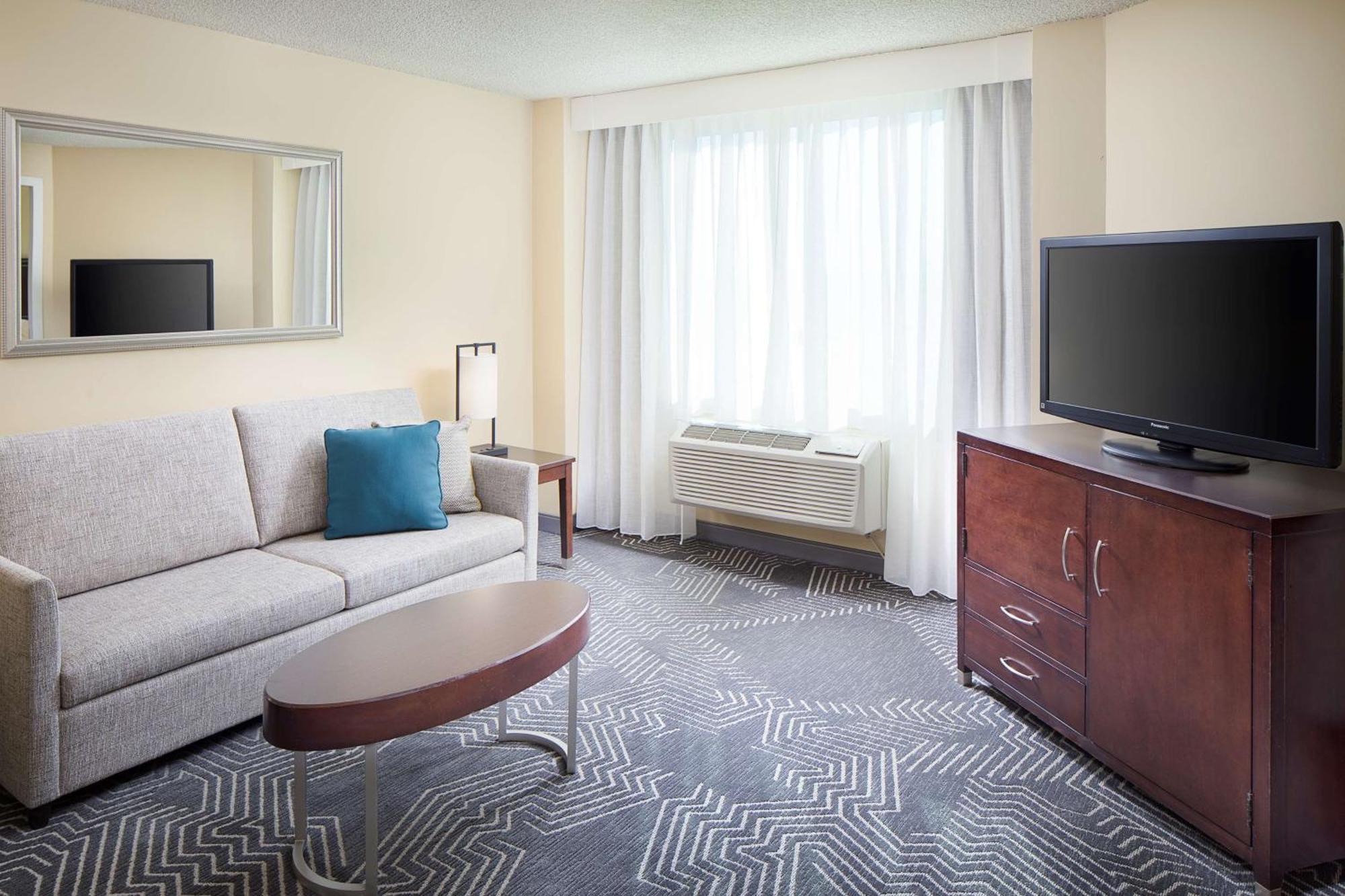 Doubletree By Hilton Los Angeles/קומרס מראה חיצוני תמונה